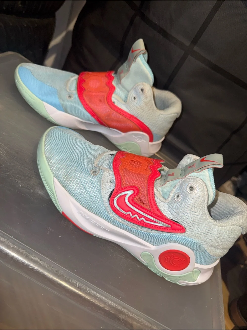 Nike Kids Seafoam and Red Strap Sneakers
